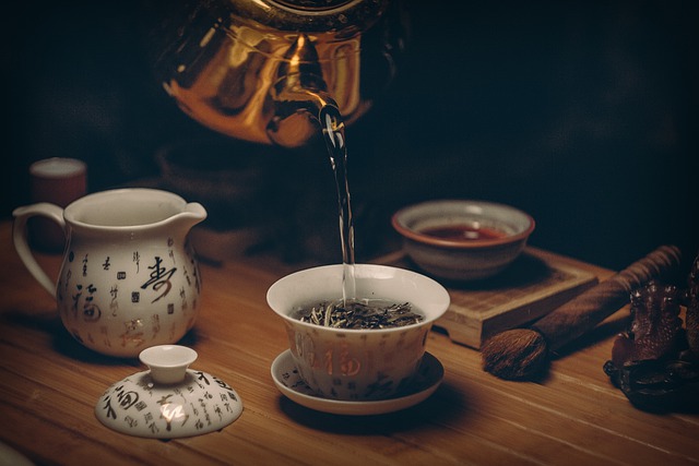 3 powody, dla których warto postawić na herbaty liściaste